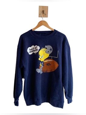 Vintage Looney Tunes Dallas Cowboys sweatshirt